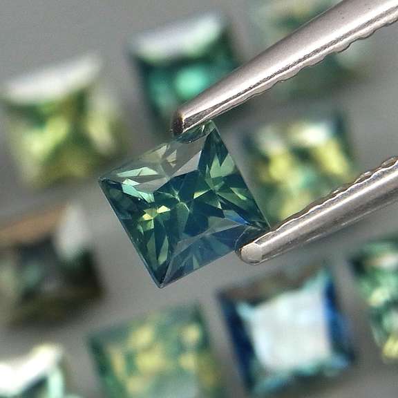 Unheated! 4.39ct princess cut Australian Sapphire set