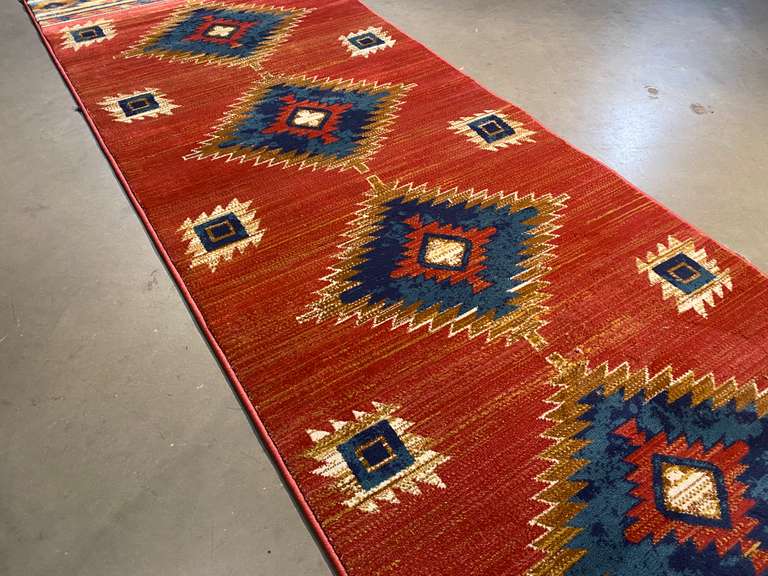 Exciting Tribal Design Runner 10'