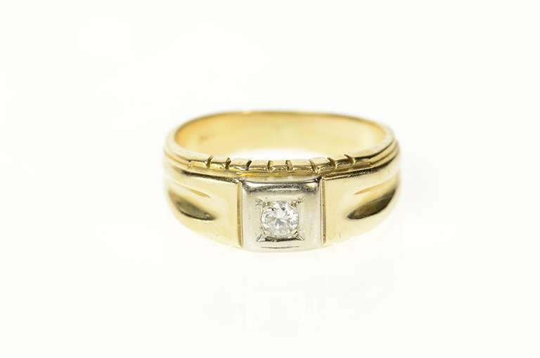 14K Yellow Gold 0.14 Ct Classic Men's Diamond Wedding Ring