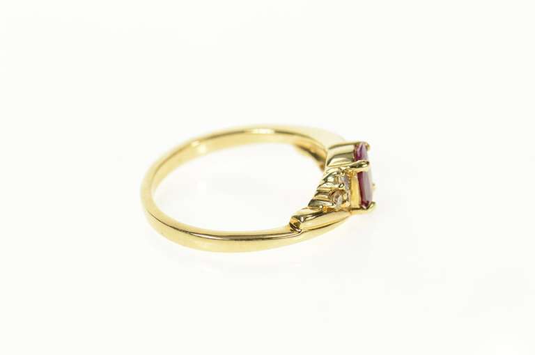 14K Yellow Gold 0.90 Ctw Oval Ruby Diamond Engagement Ring