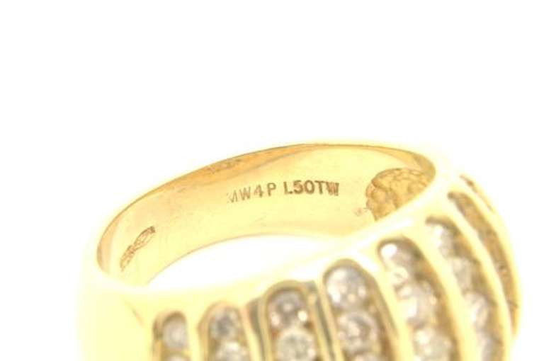 LADIES 1.50 CARAT DIAMOND BAND