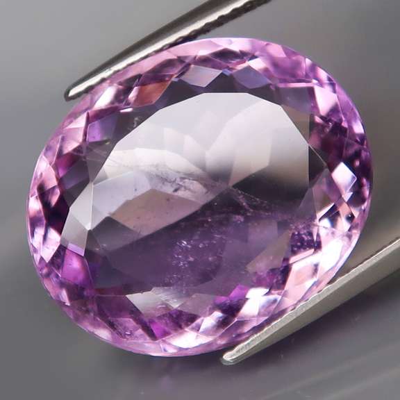 Halo flashing 16.83ct real unheated Bolivian Amethyst