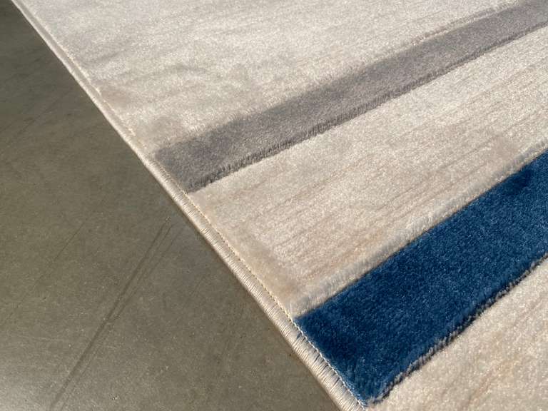 DECORATIVE MODERN RUG 8x10