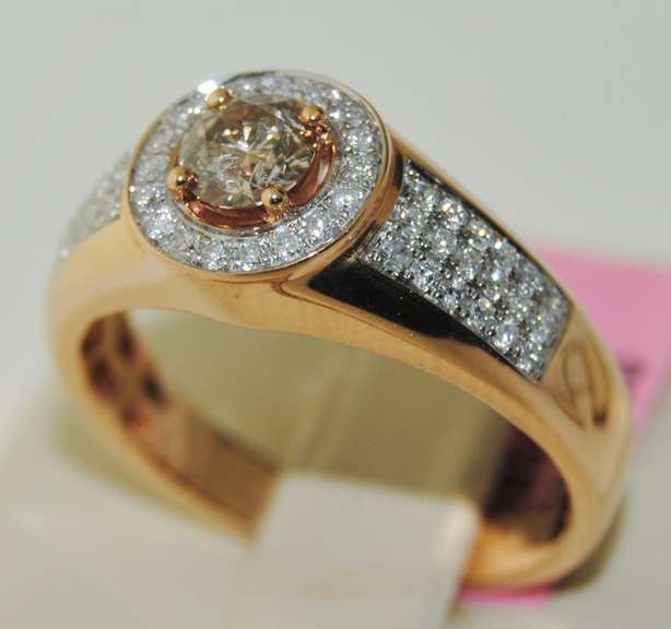 Dazzling 18kt Diamond Men's Ring