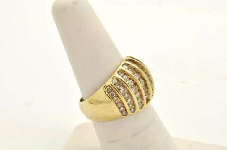 LADIES 1.50 CARAT DIAMOND BAND