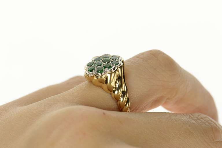 14K Yellow Gold 0.30 Ctw Emerald Retro Twist Statement Ring