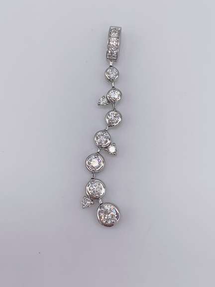 14kt White Gold & Diamond Pendant