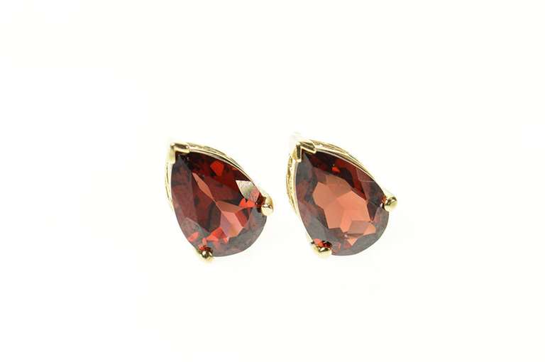 10K Yellow Gold Pear Garnet Solitaire Ornate Stud Earrings