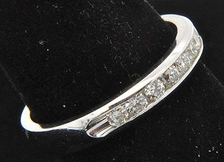 CLASSIC DIAMOND BAND