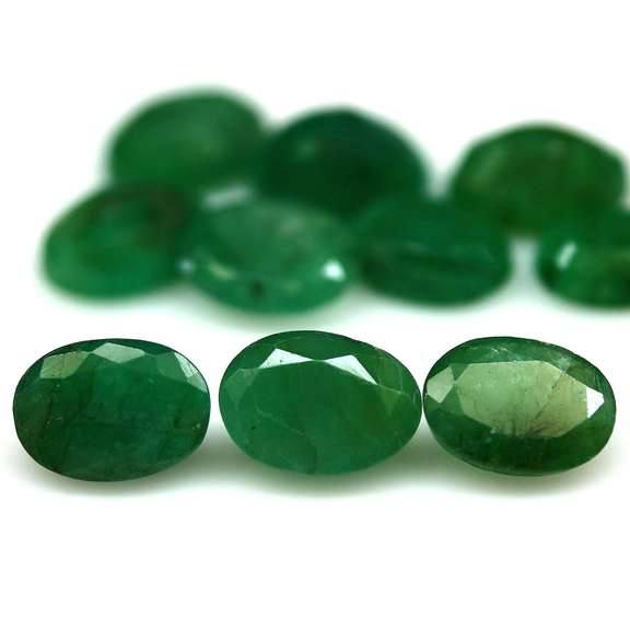 Large 7.25ct 10 piece Zambian Emerald parcel