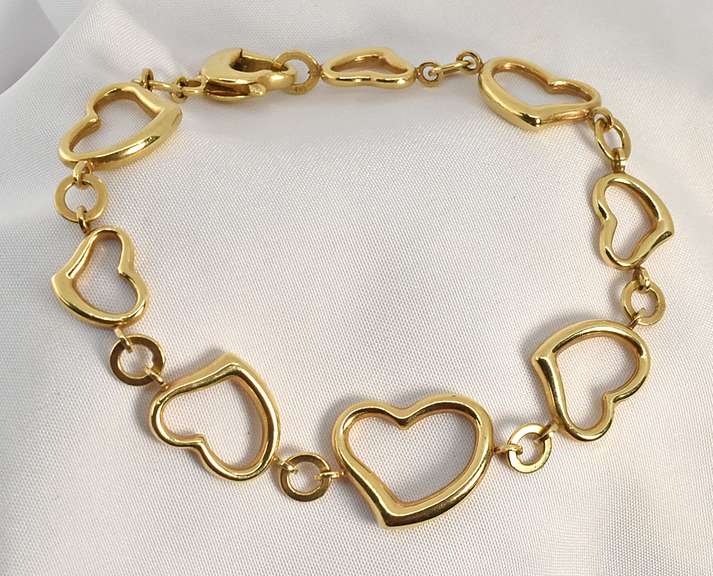 Modern Heart Link 14k Bracelet