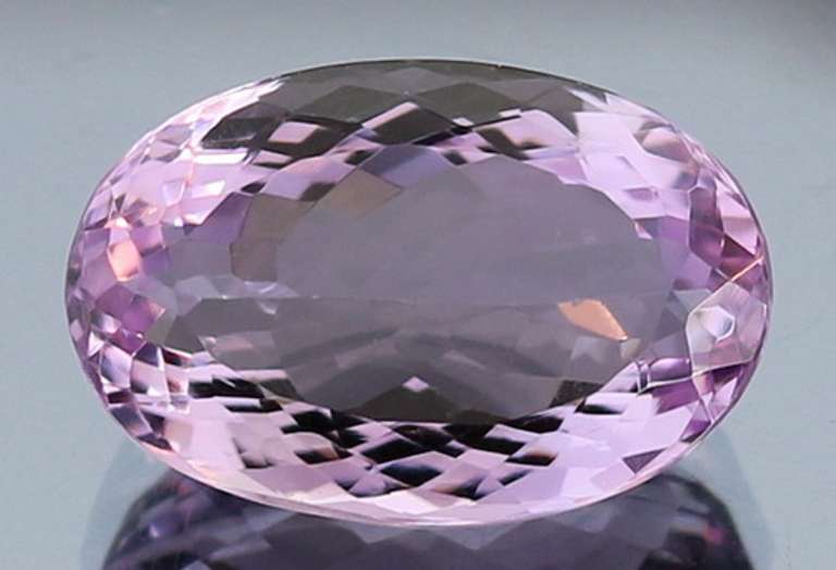 Striking 13.04ct natural rose de franc Amethyst
