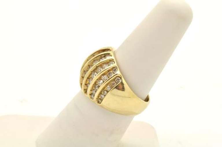 LADIES 1.50 CARAT DIAMOND BAND