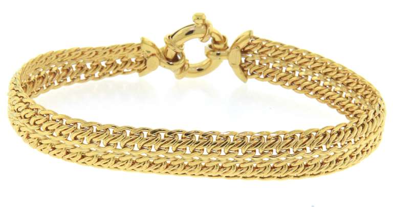 Charming Yellow Gold Woven Link Bracelet