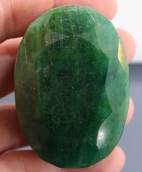 Heavy 568.5ct forest green Emerald