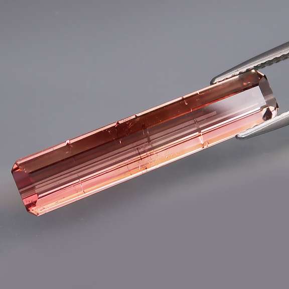 Stunning 5.60ct Padparadscha pink Tourmaline