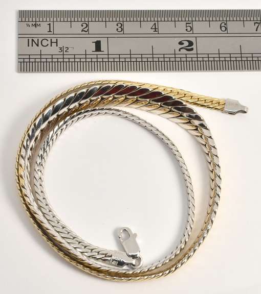 Reversible Tapered Herringbone Gold Necklace