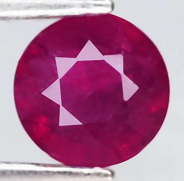 Beautiful deep red 1.55ct Ruby solitaire