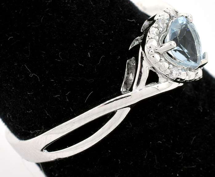 Precious Sweet Heart Cut Aquamarine & Diamond Ring in Sterling Silver