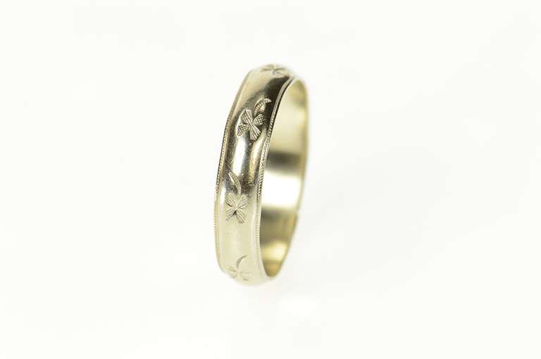 14K White Gold 4.9mm Retro Clover Men's Wedding Band Ring