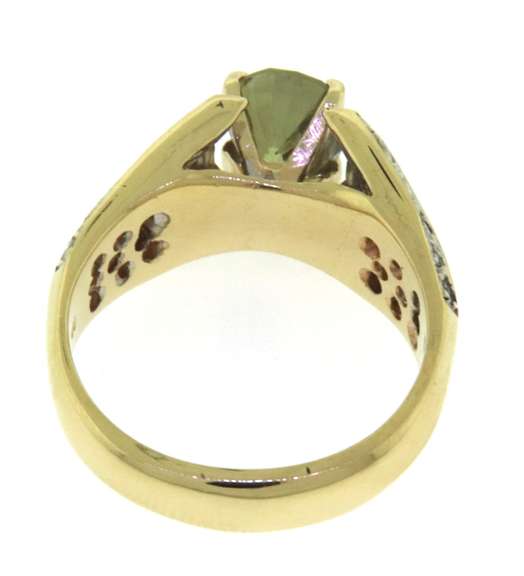 Gorgeous Yellow Gold Peridot and Diamond Ring