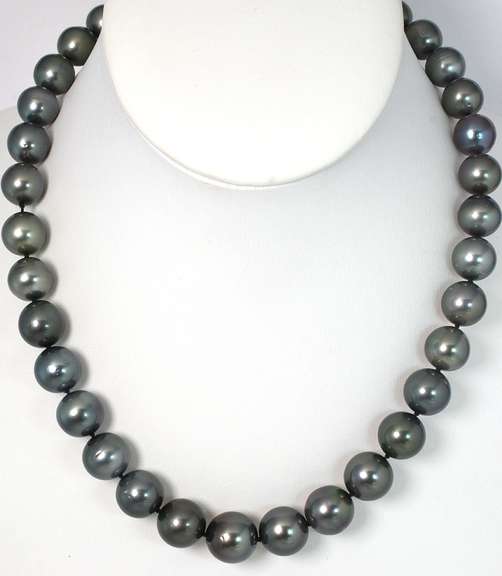Breathtaking Dark Gray Tahitian Pearl Necklace with 14KT White Gold Clasp
