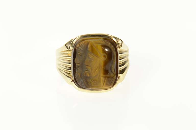10K Yellow Gold Men's 1960's Carved Tiger's Eye Cameo Ring