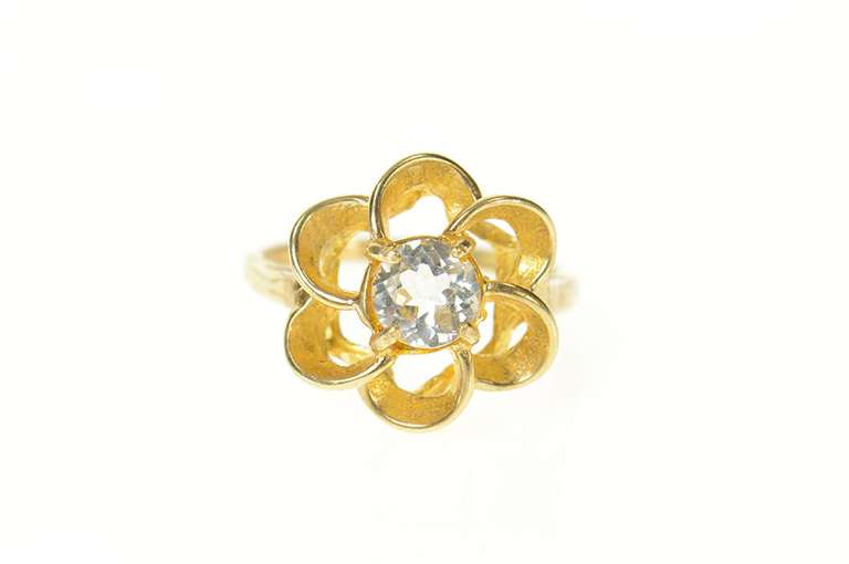 10K Yellow Gold Retro Blue Topaz Swirl Flower Cocktail Ring