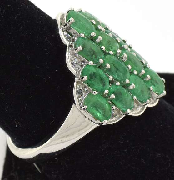 Delightful Emerald Cluster Ring in Platinum-Plated Silver