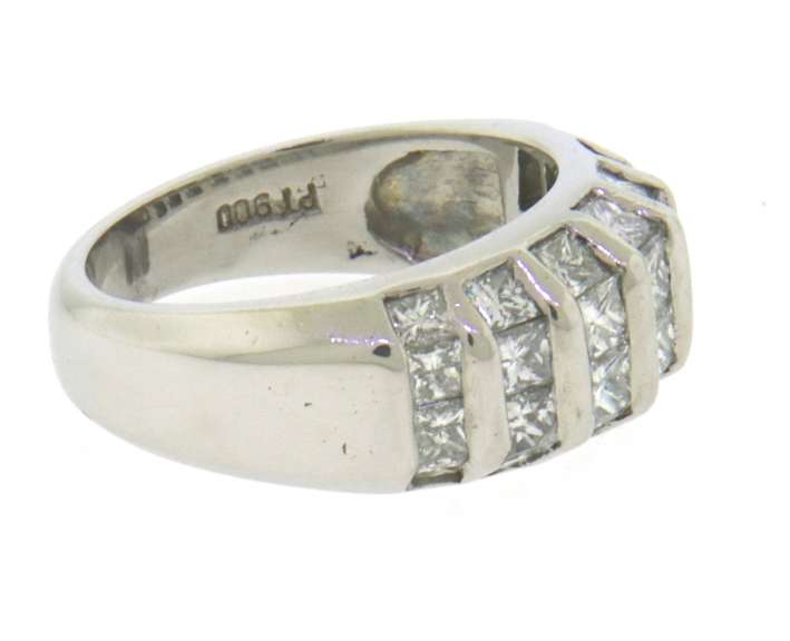 Modern Platinum Princess Cut Diamond Bar Set Band