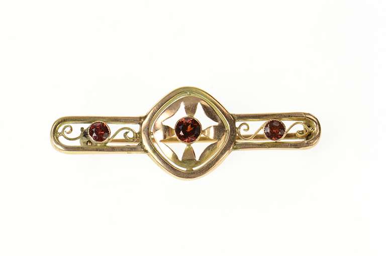 9K Yellow Gold Victorian Three Stone Garnet Statement Pin/Brooch