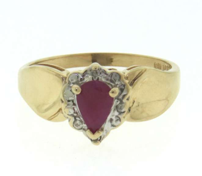 Beautiful Yellow Gold Pear Ruby and Diamond Ring