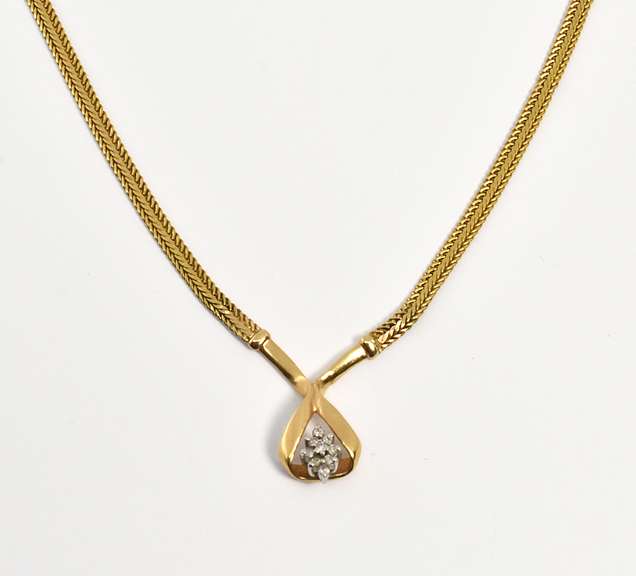 Sparkling Diamond Cluster Necklace