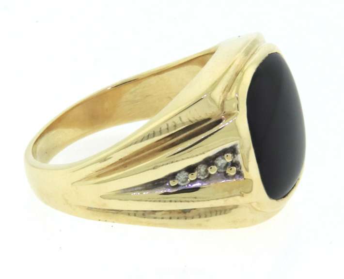 Men's Yellow Gold Black Onyx Signet Style Ring