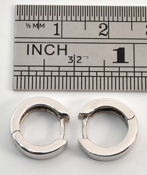 Popular 14k White Gold Diamond Huggies