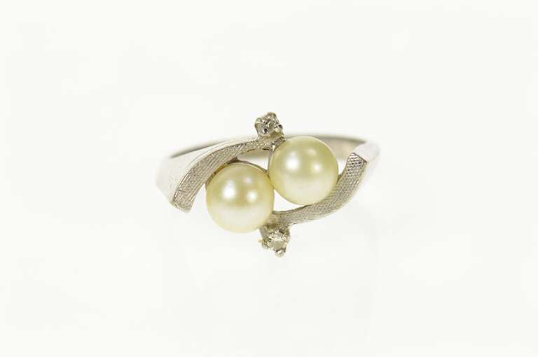 14K White Gold Retro Two Pearl Diamond Swirl Statement Ring