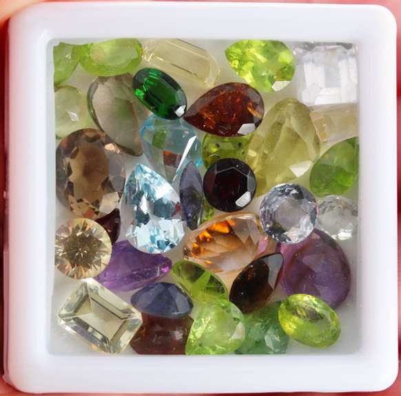 Heavy! 44.56ct assorted gemstone parcel