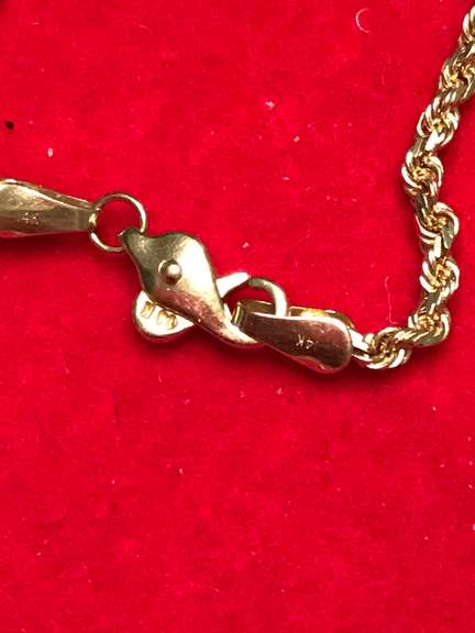 LADIES DIAMOND END EMERALD NECKLACE