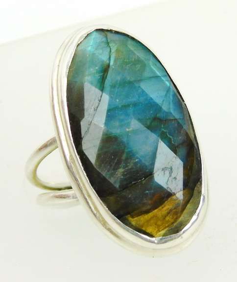 Sterling Silver Labradorite Ring, Size 6