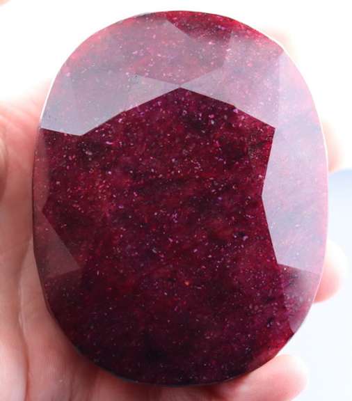 Impressive! 2,850ct dark violet red Brazilian Ruby