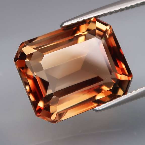 Simply stunning 13.92ct emerald cut Imperial Topaz