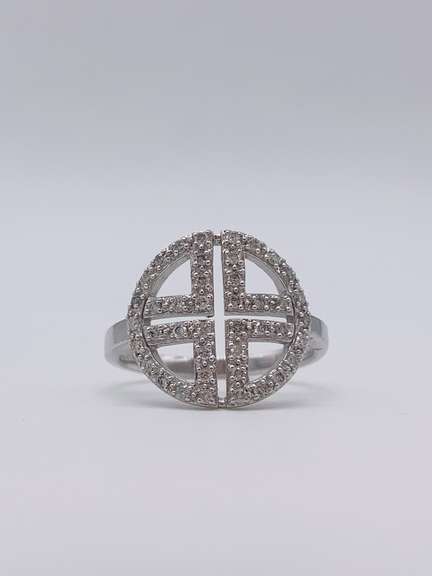 14kt Solid White Gold Diamond Ring