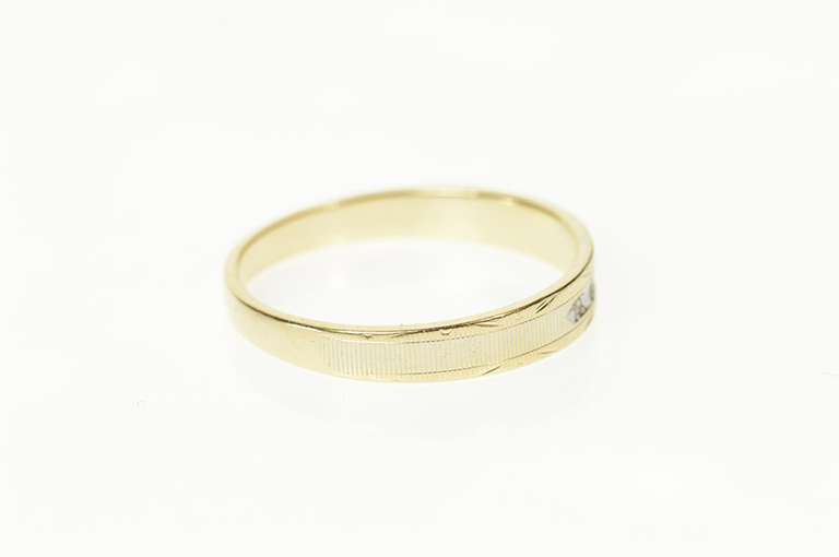 10K Yellow Gold Diamond Retro Grooved Men's Wedding Band Ring