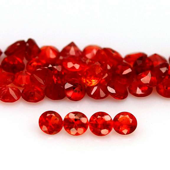 Excellent 6.35ct set of diamond cut red Imperial Sapphire