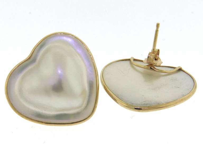 Beautiful Heart Shaped Mabe Pearl Stud Earrings in Yellow Gold