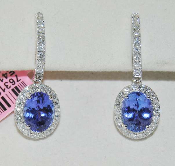 Enchanting Tanzanite and Diamond 14kt Earring