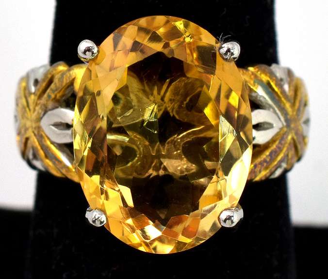 Breathtaking Citrine Ring in 2-Tone Sterling Silver