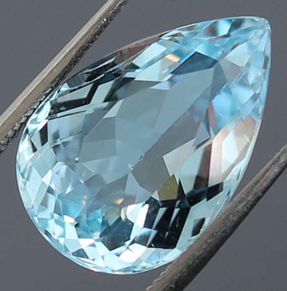 Premium sky blue 9.45ct pear cut Topaz