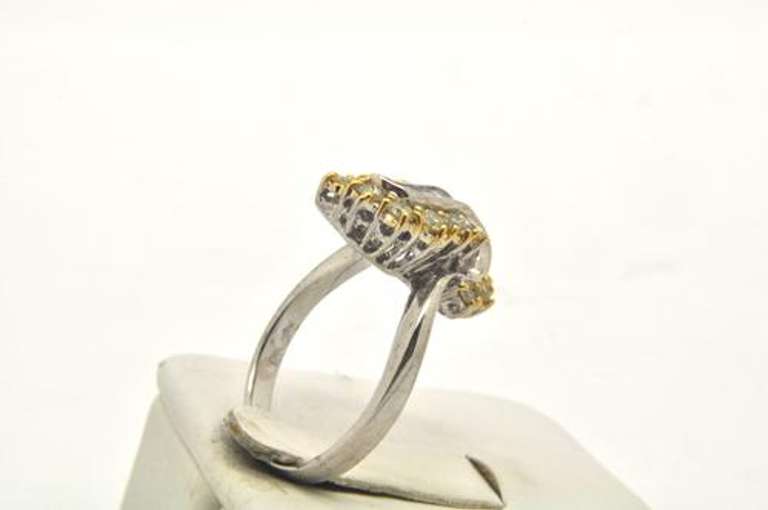 LADIES 18 KT DIAMOND COCKTAIL RING