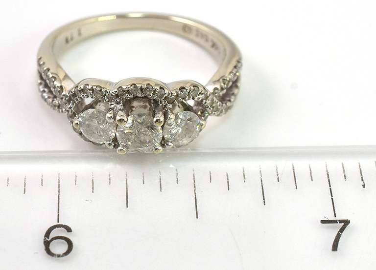 Shimmering 1.00CTW Diamond Engagement Ring in 14KT White Gold